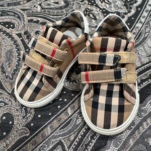 Burberry Baby Size 19